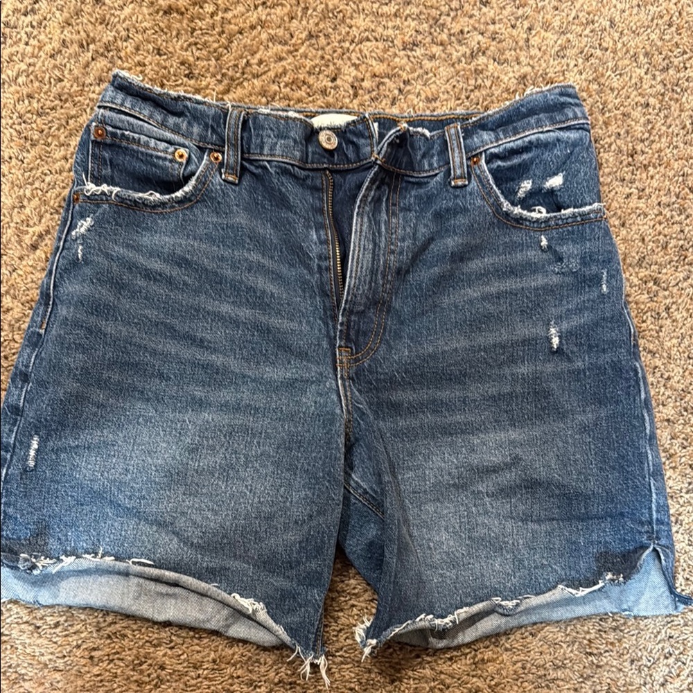 Abercrombie distressed denim short